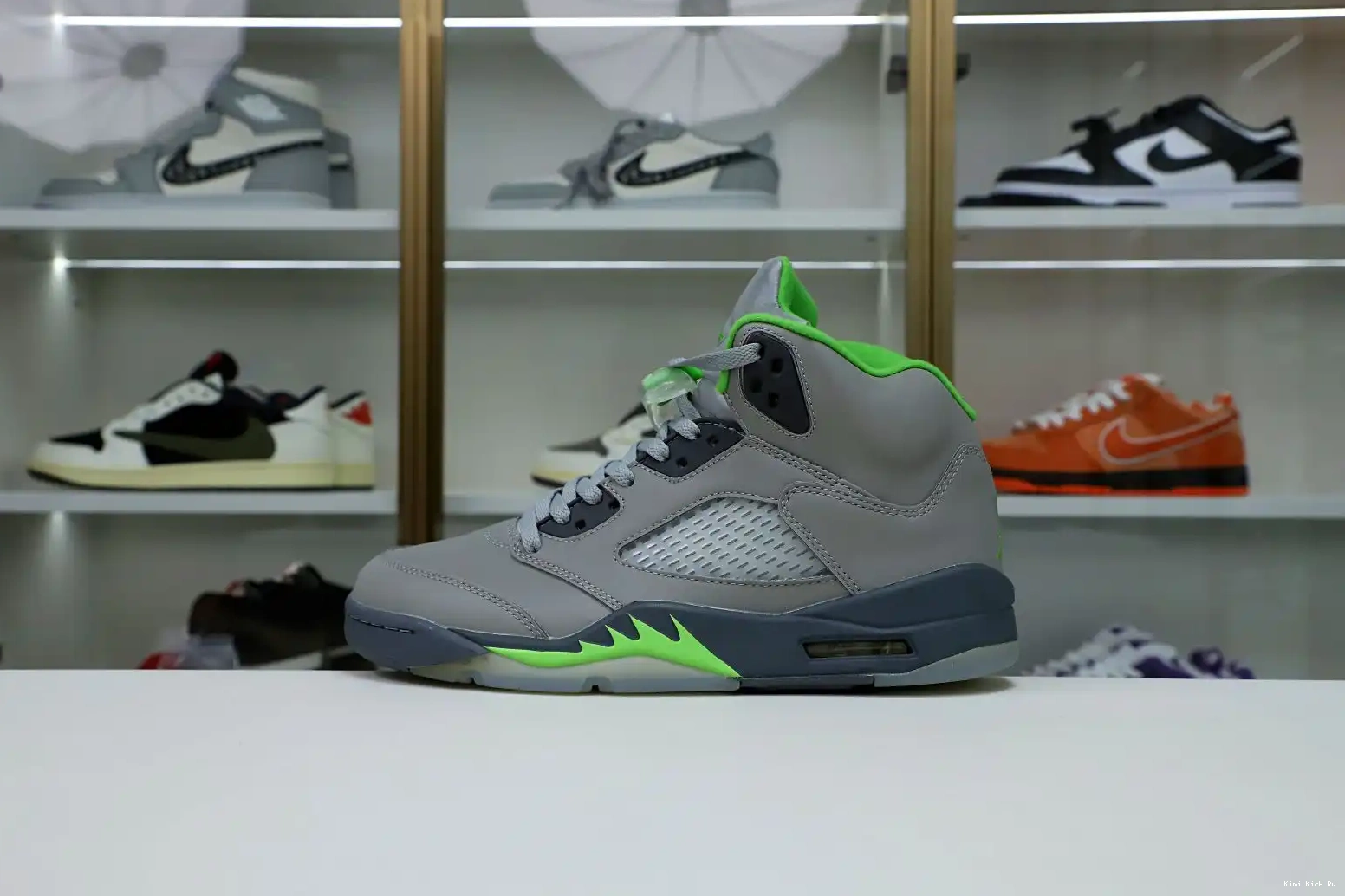 JORDAN 5 RETRO Kimikick 'GREEN BEAN' AIR 2022 0629